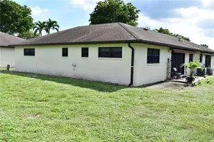 4867 Hawkwood Rd, Boynton Beach, FL 33436 - Photo 4