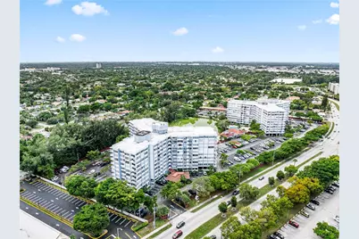 1300 NE Miami Gardens Dr #512E, Miami, FL 33179 - Photo 4