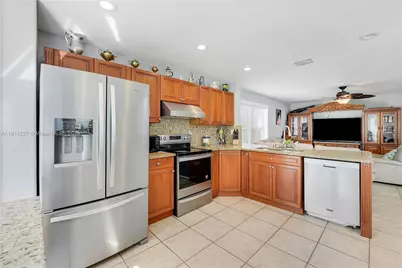 8117 Pelican Harbour Dr, Lake Worth, FL 33467 - Photo 26