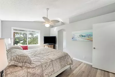 8117 Pelican Harbour Dr, Lake Worth, FL 33467 - Photo 30