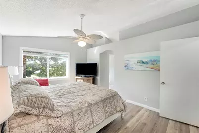 8117 Pelican Harbour Dr, Lake Worth, FL 33467 - Photo 34