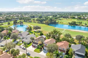 8117 Pelican Harbour Dr, Lake Worth, FL 33467 - Photo 8