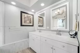 8117 Pelican Harbour Dr, Lake Worth, FL 33467 - Photo 32