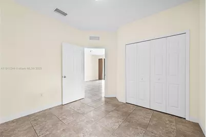 [Address not provided], Miami, FL 33172 - Photo 32