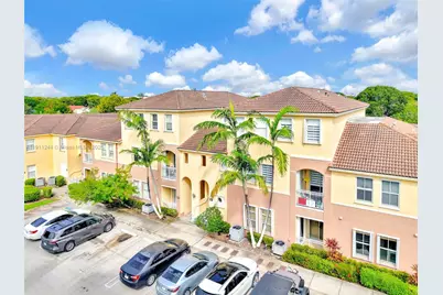 [Address not provided], Miami, FL 33172 - Photo 4