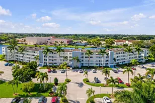 4025 Yarmouth B, Boca Raton, FL 33434 - Photo 2