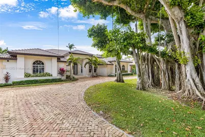 7250 SW 99th St, Pinecrest, FL 33156 - Photo 1
