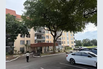 4158 Inverrary Dr #405, Lauderhill, FL 33319 - Photo 4