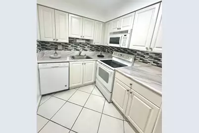 4158 Inverrary Dr #405, Lauderhill, FL 33319 - Photo 6