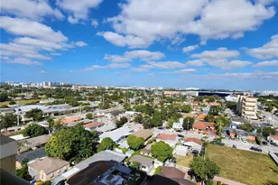 4242 NW 2nd St, Miami, FL 33126 - Photo 28