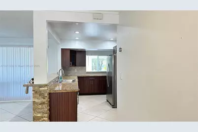 4460 NE 13th Ter #0, Oakland Park, FL 33334 - Photo 12