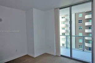 1111 SW 1st Ave, Miami, FL 33130 - Photo 8