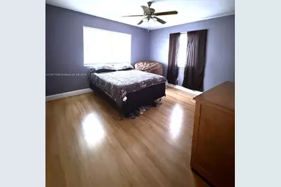 1041 NW 150th St, Miami, FL 33168 - Photo 14