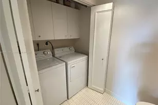 20281 E Country Club Dr, Aventura, FL 33180 - Photo 20