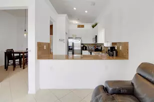 2218 SE 1st St, Homestead, FL 33033 - Photo 10