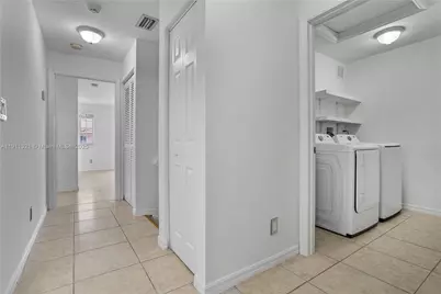 330 SW 2nd Ave #3, Hallandale Beach, FL 33009 - Photo 14