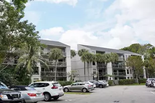 8810 SW 132nd Pl, Miami, FL 33186 - Photo 2