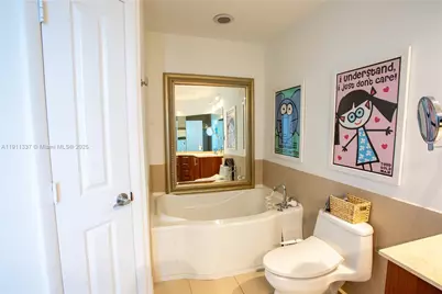 1945 S Ocean Dr #1108, Hallandale Beach, FL 33009 - Photo 22