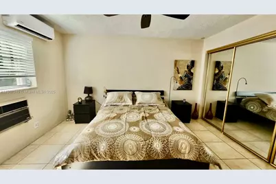 160 NE 8th Ave #21A, Hallandale Beach, FL 33009 - Photo 6