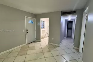 6195 W 18th Ave, Hialeah, FL 33012 - Photo 12