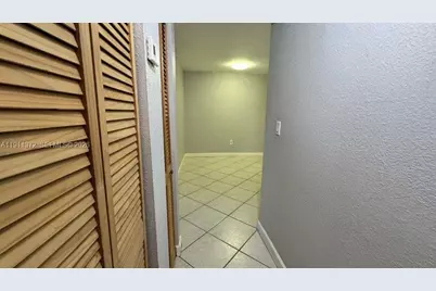 6195 W 18th Ave #G324, Hialeah, FL 33012 - Photo 30