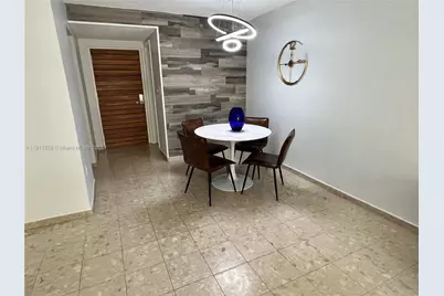 1605 Meridian Ave #202, Miami Beach, FL 33139 - Photo 4