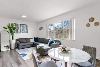 230 SE 29th Ave #21, Homestead, FL 33033 - Photo 12