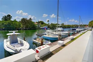 100 Edgewater Dr, Coral Gables, FL 33133 - Photo 18