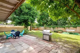 630 NE 175th St, Miami, FL 33162 - Photo 24