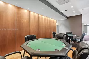 325 S Biscayne Blvd, Miami, FL 33131 - Photo 24