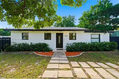 1464 NE 28th St, Pompano Beach, FL 33064 - Photo 1