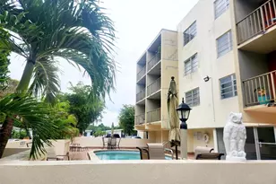 1225 NE 124th St, North Miami, FL 33161 - Photo 2