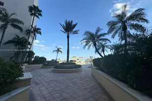 7601 E Treasure Dr, North Bay Village, FL 33141 - Photo 60