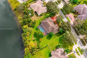 13875 SW 41st St, Davie, FL 33330 - Photo 58