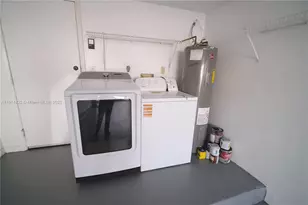 12142 SW 50th Ct, Cooper City, FL 33330 - Photo 10