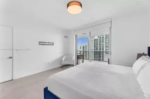 488 NE 18th St, Miami, FL 33132 - Photo 16