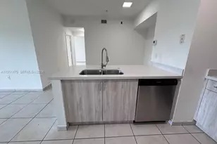 7350 NW 114th Ave, Doral, FL 33178 - Photo 14