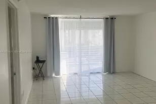 3550 NE 169th St, North Miami Beach, FL 33160 - Photo 10