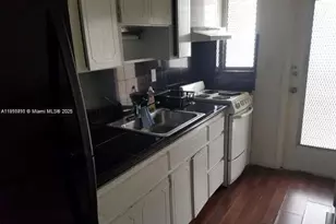 1430 NE 170th St, North Miami Beach, FL 33162 - Photo 2