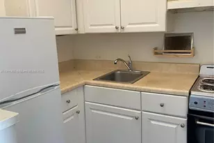 7904 West Dr, North Bay Village, FL 33141 - Photo 18