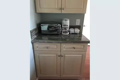 200 Leslie Dr #827, Hallandale Beach, FL 33009 - Photo 8