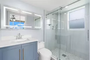 7640 NW 18th St, Margate, FL 33063 - Photo 16