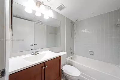 2871 N Oakland Forest Dr #210, Oakland Park, FL 33309 - Photo 14