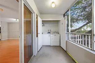 2871 N Oakland Forest Dr, Oakland Park, FL 33309 - Photo 20