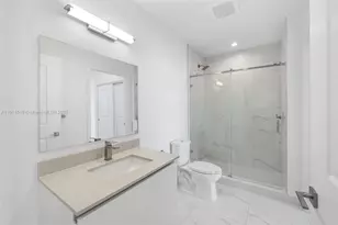 101 Diplomat Pkwy, Hallandale Beach, FL 33009 - Photo 22