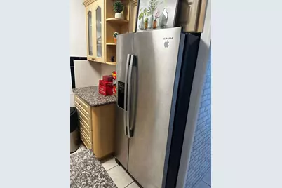 210 Fontainebleau Blvd #413, Miami, FL 33172 - Photo 8