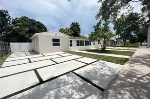 27 NE 5th Ave, Hialeah, FL 33010 - Photo 1