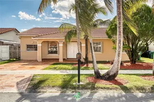 14632 SW 172nd Ln, Miami, FL 33177 - Photo 1