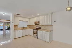 2701 SW 58th Manor, Dania Beach, FL 33312 - Photo 14