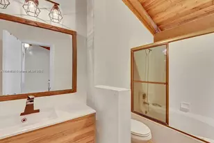 2701 SW 58th Manor, Dania Beach, FL 33312 - Photo 12